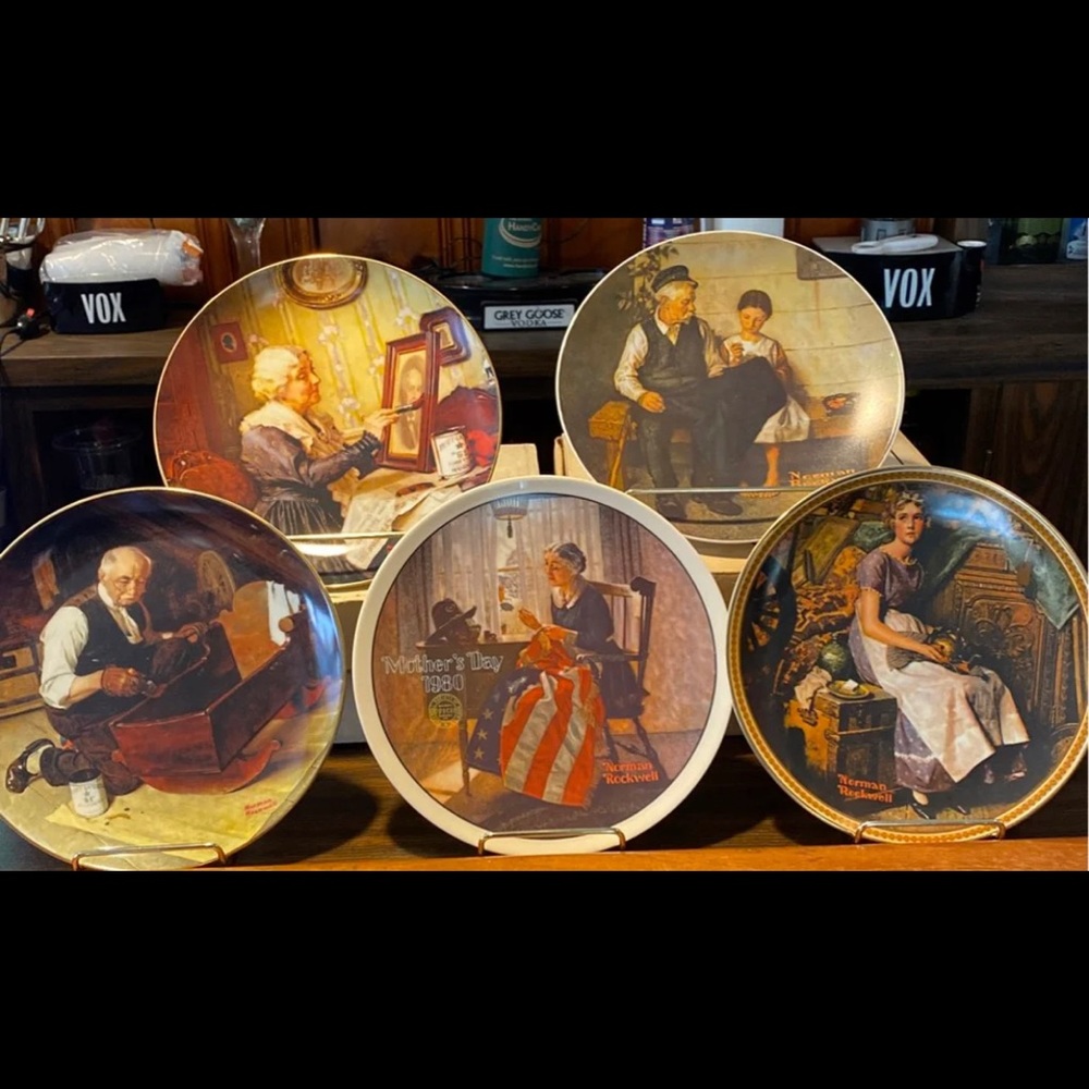 Norman Rockwell Collectiable Plate Set